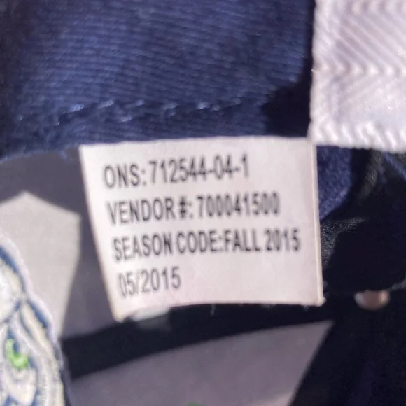 NFL Team Seattle Seahawks Cap 2015 unused NFL adult adjustable vintage - Picture 9 of 14